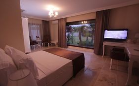 Alaçatı Çınar Boutique Hotel
